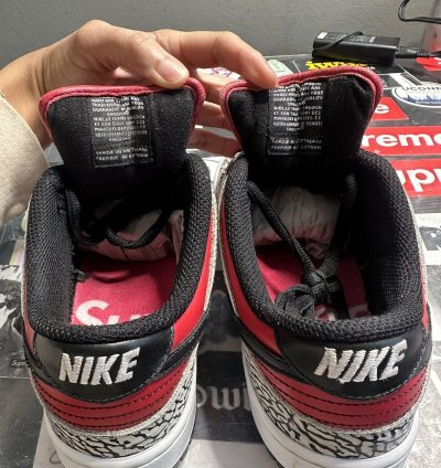 Nike Sb Dunk Low Pro Supreme Red Cement
