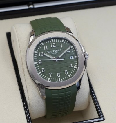 Patek Philippe Aquanaut Khaki Green 5168g 2021 Full Set