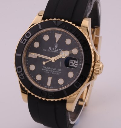 Rolex Yacht-master 42 2022 18kt Yellow Gold Yacht Master 42 Oyster Flex 226658