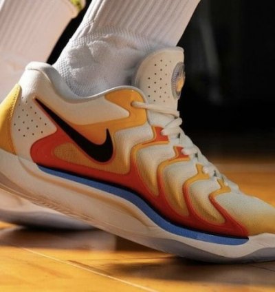 Nik E Kd17 Sunrise Basketball Sneakers