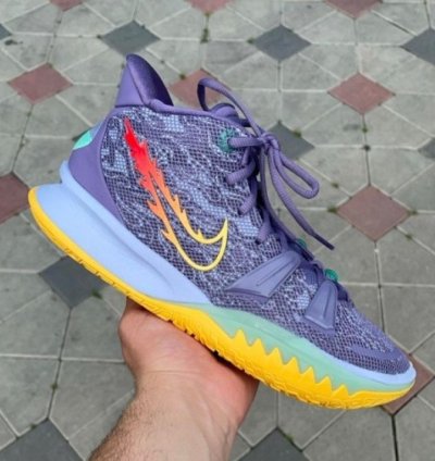Nik E Kyrie 7 Ep Daybreak Basketball Sneakers