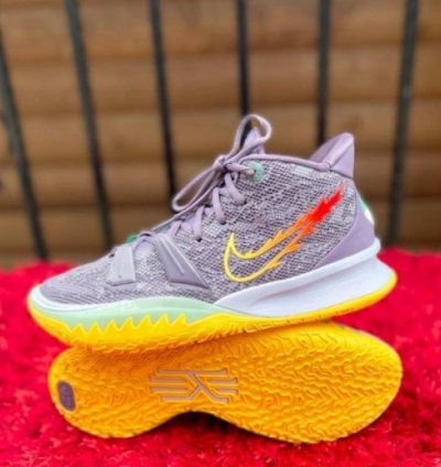 Nik E Kyrie 7 Ep Daybreak Basketball Sneakers
