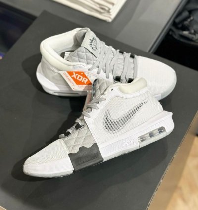 Nik E Lebron Witness 8 White Silver Basketball Sneakers