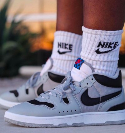 Nik E Mac Attack Gs Sp Light Smoke Grey Sneakers
