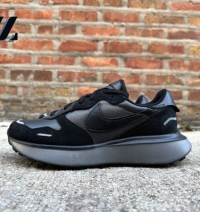Nik E Phoenix Waffle Black Off Nior Sneakers