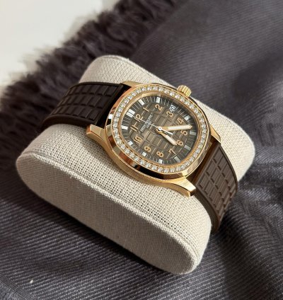 Patek Philippe Aquanaut Luce Self-winding Movements
