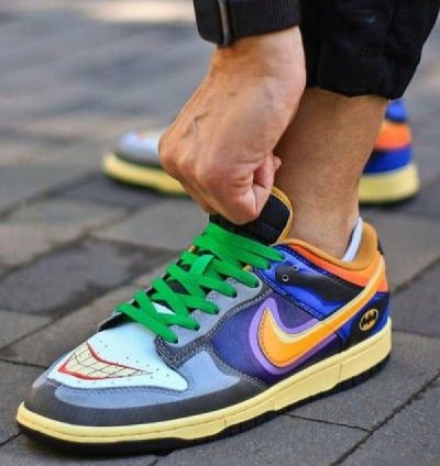Nik E Sb Dunk Low Batman X Joker Multicolor Sneakers
