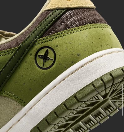Nike Sb Dunk Low Yuto Hirogome Matcha