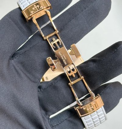 Patek Philippe Aquanaut Luce Travel