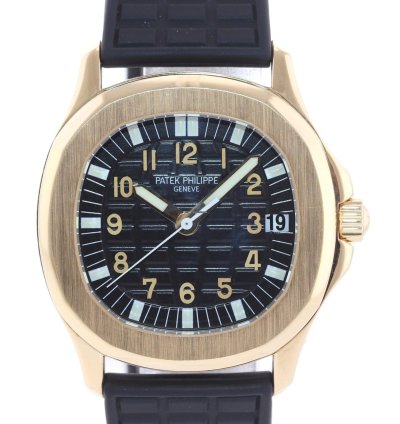 Patek Philippe Aquanaut Mint 5066j Aquanaut Black Rubber 5066j Yellow Gold 36mm Watch