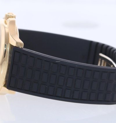 Patek Philippe Aquanaut Mint 5066j Aquanaut Black Rubber 5066j Yellow Gold 36mm Watch