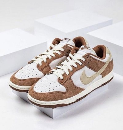 Nik E Sb Dunk Low X Medium Curry Basketball Sneakers Rs3190 Rs4190 24 Off
