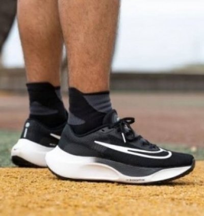 Nik E Zoom Fly Black White Running Shoes