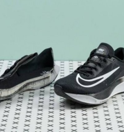 Nik E Zoom Fly Black White Running Shoes
