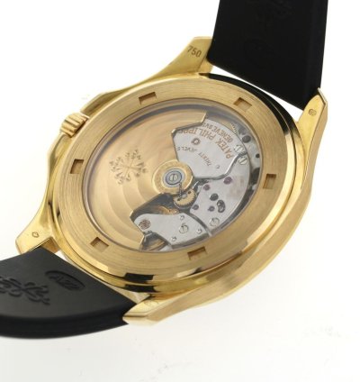 Patek Philippe Aquanaut Ref 5065 Yellow Gold 2 Straps Black