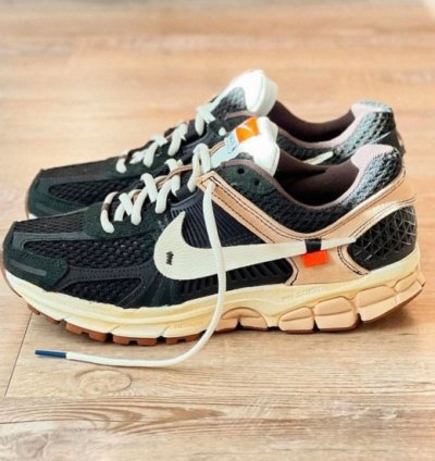Nik E Zoom Vomero 5 The Ten Running Shoes