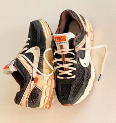 Nik E Zoom Vomero 5 The Ten Running Shoes