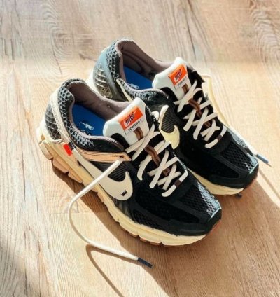 Nik E Zoom Vomero 5 The Ten Running Shoes