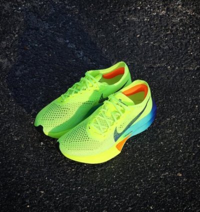 Nik E Zoom X Vaporfly Next 3 Volt Sneakers