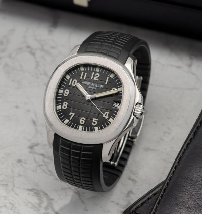 Patek Philippe Aquanaut Ref 5165a-001 Year 2007 full Set