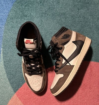 Travis Scott Air Jordan 1 Retro High Og Mocha