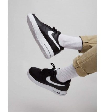 Nike Air Force 1 07 Black White Sneakers