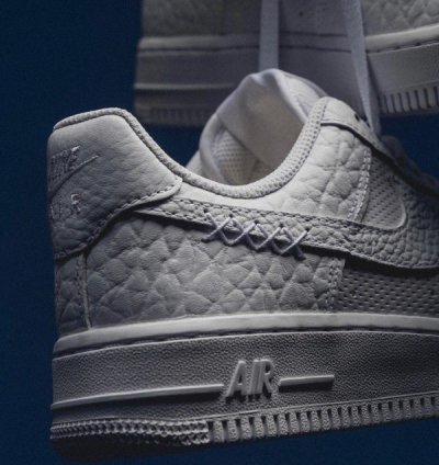 Nike Air Force 1 07 Textured White Sneakers