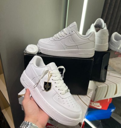 Nike Air Force 1 Fragment Design White Sneakers