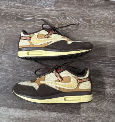 Travis Scott Air Max 1 Brown