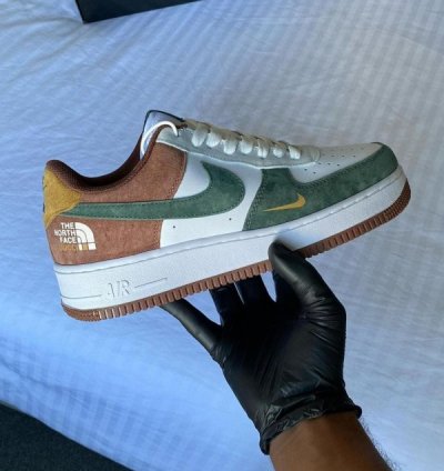 Nike Air Force 1 Low North Face Sneakers