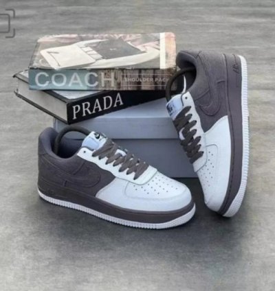 Nike Air Force 1 Low Prm Velvet Crown Sneakers