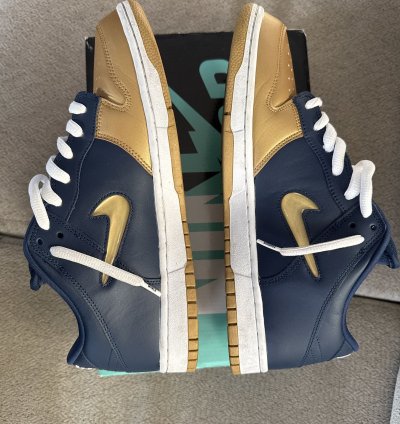 Nike Supreme Sb Dunk Low Og Jewel