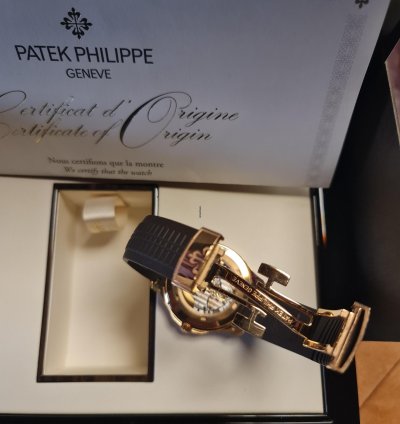Patek Philippe Aquanaut Rose Gold Full Set In