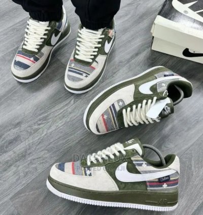 Nike Air Force 1 Out Side Green White Sneakers
