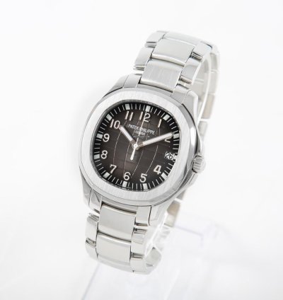 Patek Philippe Aquanaut Serviced 01 2020 Perfect Condition 1st Hand Watch Box Papers