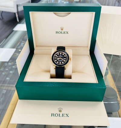 Rolex Yacht-master 42 42mm 226658 18k Yellow Gold Oysterflex Box And Papers Unworn