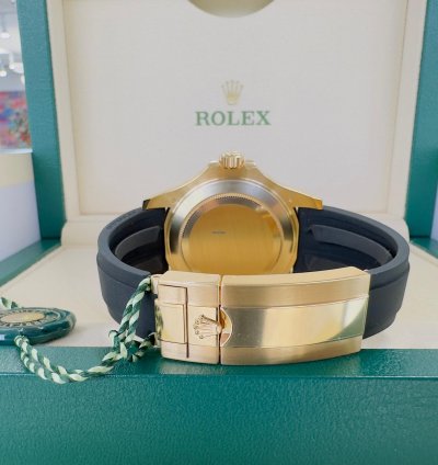 Rolex Yacht-master 42 42mm 226658 18k Yellow Gold Oysterflex Box And Papers Unworn