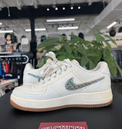 Nike Travis Scott Air Force 1 Sail