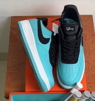 Nike Air Force 1 X Tiffany Sneakers Semi Ua