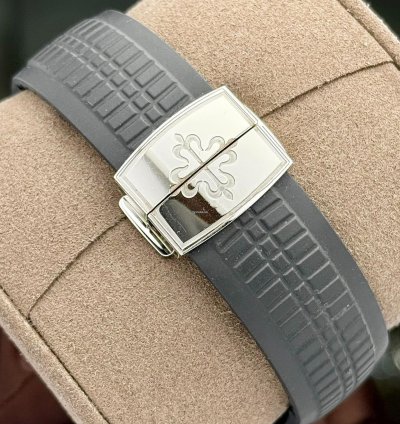 Patek Philippe Aquanaut Stainless Steel
