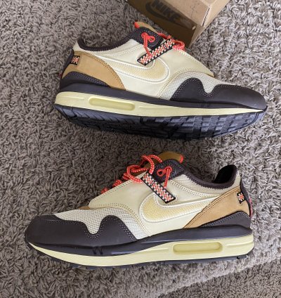 Nike Travis Scott Air Max 1 Baroque Brown