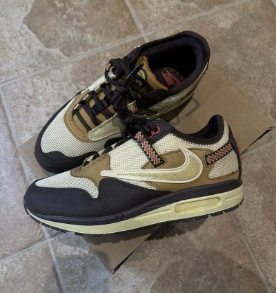 Travis Scott Nike Air Max 1 Baroque Brown