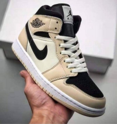 Nike Air Jordan 1 High Barley Orange Basketball Sneakers