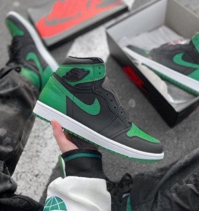 Nike Air Jordan 1 High Pine Green Black Basketball Sneakers Semi Ua