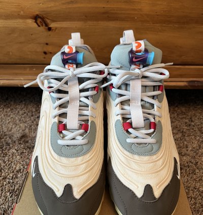 Travis Scott Nike Air Max 270 React Eng Cactus Trails