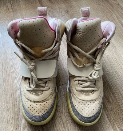 Nike Yeezy 1 Net Tan 2009 Size 10