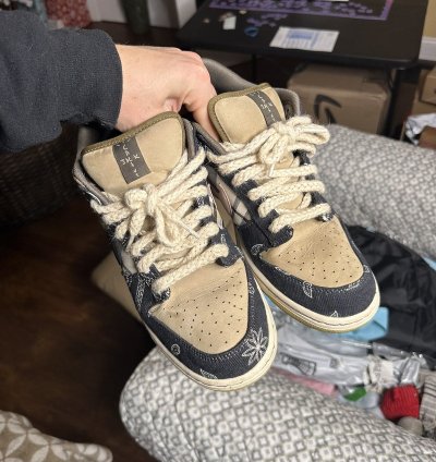 Travis Scott Nike Sb Dunk