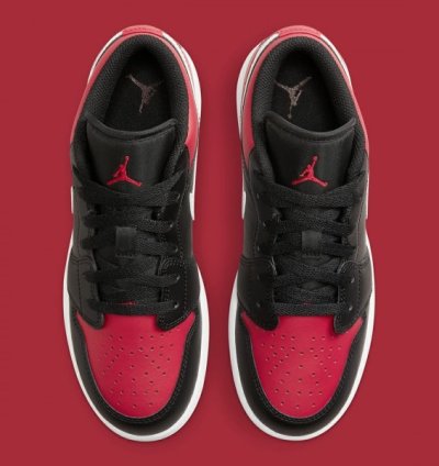 Nike Air Jordan 1 Low Alternate Bred Toe Basketball Sneakers