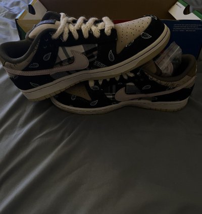 Travis Scott Nike Sb Dunk Low Brand New