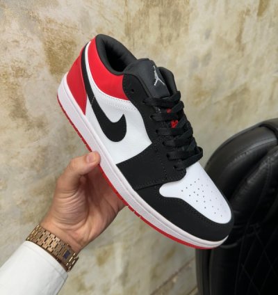 Nike Air Jordan 1 Low Black Toe Basketball Sneakers